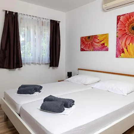 Novoselic Apartmán *