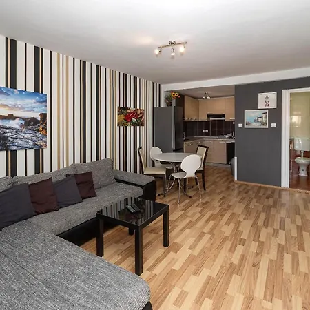 Novoselic Apartmán Dramalj