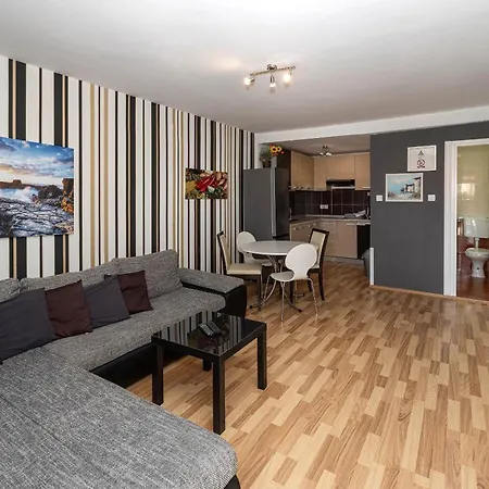 Novoselic Apartmán Dramalj